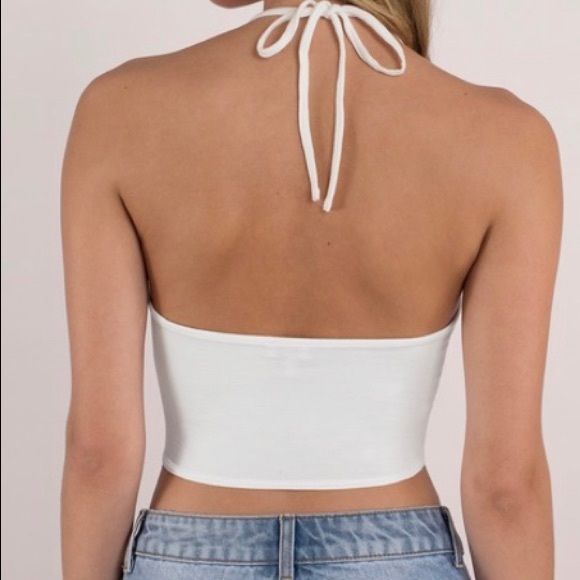NWOT TOBI HALTER CROPPED TOP, TIE FRONT, LOW BACK - Picture 2 of 8